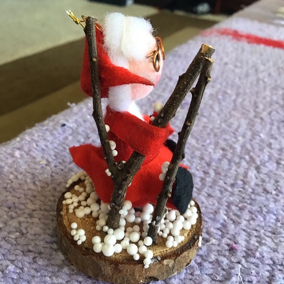 Antique Felt Mrs Claus Tree Ornament - Picture 2 of 5